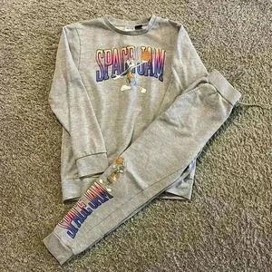 Boys Space Jam Outfit - Size MD/LG